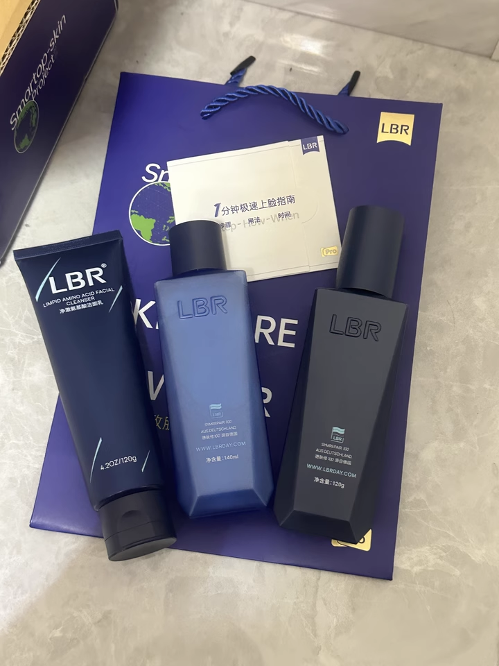 秋冬护肤攻略：大学生如何选对护肤品